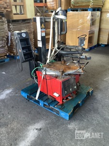 Snap-On EEWH311B Tire Changer