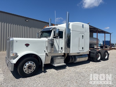 2015 Peterbilt 389 6x4 T/A Sleeper Truck Tractor