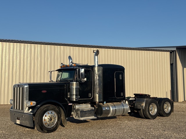 2016 Peterbilt 389 6x4 T/A Sleeper Truck Tractor