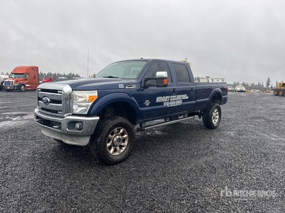 2011 Ford F-350 Lariat 4x4 Crew Cab Pickup