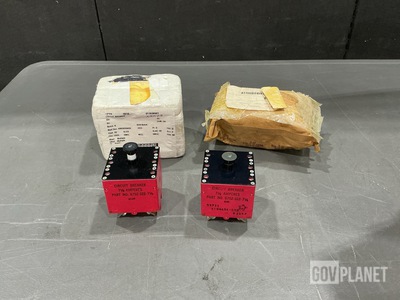 (8) Sensata Technologies 6752-322-71/2 Circuit Breakers