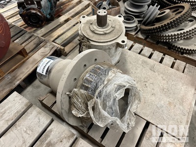 Quantity of (2) Pallets of Misc. drill rig hydraulic pump and gear box