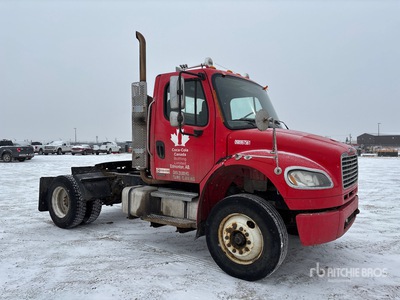 2009 Freightliner M2 106 4x2 تراكتور شاحنة (أحادي المحور)