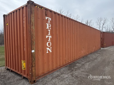 2010 40 ft Storage Container