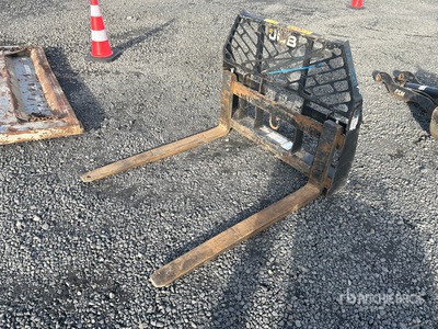 2019 JCB 48 in Horquillas para minicargadora