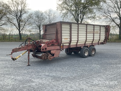 1988 Strautmann Vitesse II DO T/A Silage Wagon