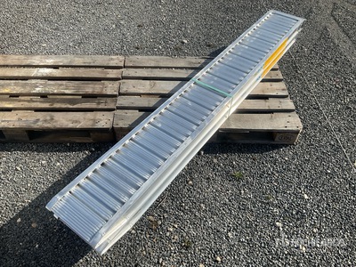 Quantity of (2) 2026 C.L.M 85.25 Aluminium Loading Ramps (Unused)