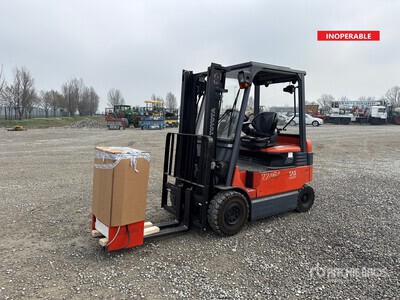 2009 Toyota 7FBM25 Elektrogabelstapler (Inoperable)