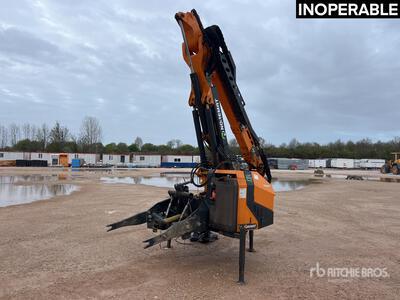 2015 Noremat Magistra 83T Epareuse Débroussailleuse rotative (Inoperable)