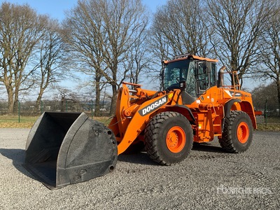 2013 Doosan DL350-3 High Lift Pala Cargadora