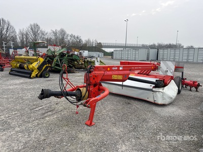 Kuhn FC243 RTG Mower Conditioner
