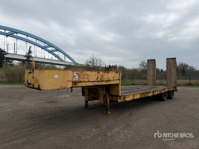 1979 Nicolas STE.25.30.E 25000 kg 7.30 m T/A Semi-Remorque Plateau 2 Essieux Remolque caja abierta