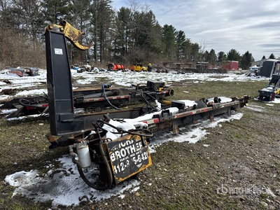 Hydraulic Roll-off Hook Hoist トラック付属品 - Fits Truck