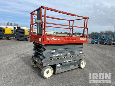 2015 Skyjack SJIII 4632 Electric Scissor Lift