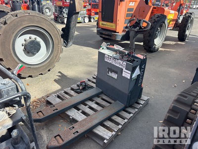 Toyota 8HBW23 4500 lb Electric Transpalette (Inoperable)