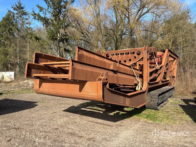 Tracked Screening Plant Chassis