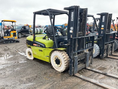 2012 Clark C50L Wózek widłowy