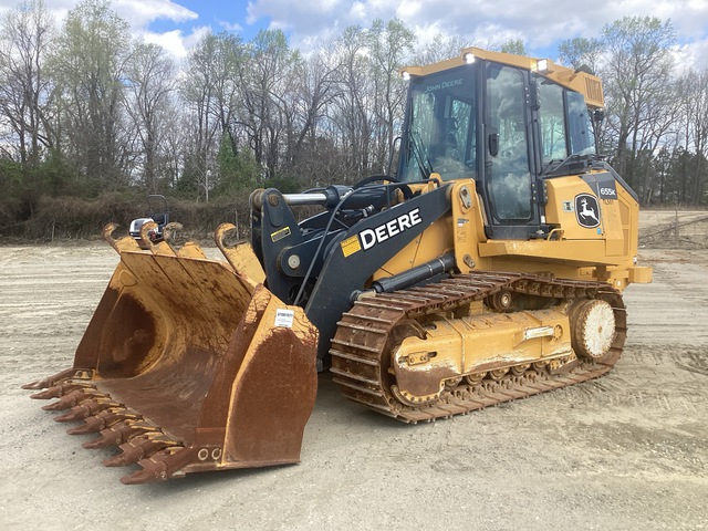 2022 John Deere 655K Crawler Loader