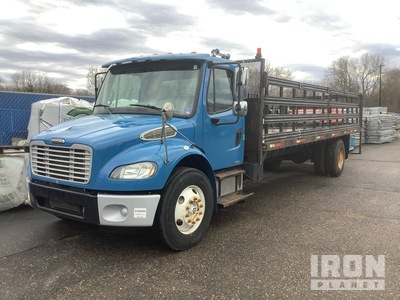 2006 Freightliner M2 106 4x2 Flatbed Truck