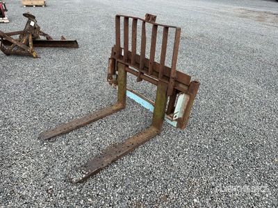 39.5 in Fork Attachment