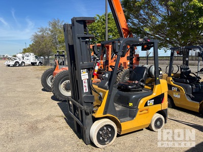 2017 Cat MH 2C5000 2500 lb Cushion Tire Carretilla Elevadora