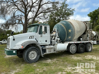 2015 Mack GU813 6x4 Mixer Truck