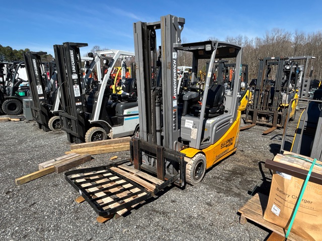 Jungheinrich EFG220 4410 lb Electric Forklift