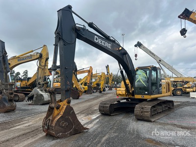 2008 John Deere 200D LC Tracked Excavator