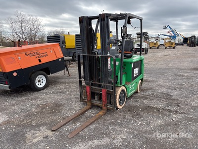 2017 Mitsubishi FBC25N 4450 lb Montacargas Eléctrico (Inoperable)