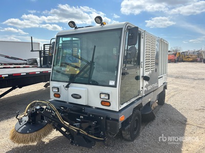 Tennant Ride-On Barredora (Inoperable)