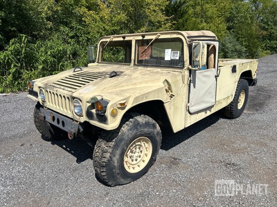 AM General M1097 HMMWV 2 Door Soft Top w/Truck Body