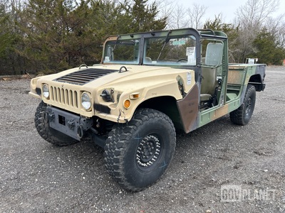 1997 AM General M1097A2 HMMWV 2 Door w/Truck Body