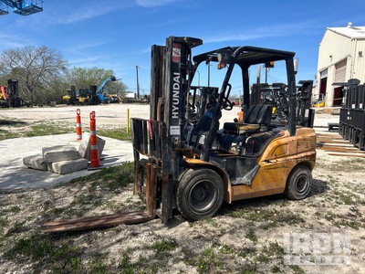 2019 (unverified) Hyundai 30D-9 5890 lb Pneumatic Tire Forklift