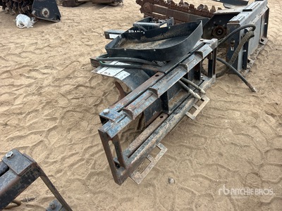 Bradco Koparka o sterowaniu burtowym