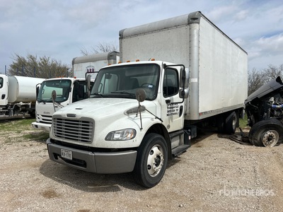 2018 Freightliner M2 106 4x2 Furgoneta caja cerrada