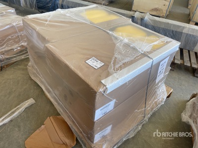 Quantity of (16) Assorted Colors 5 GAL Liquid Utility Jug