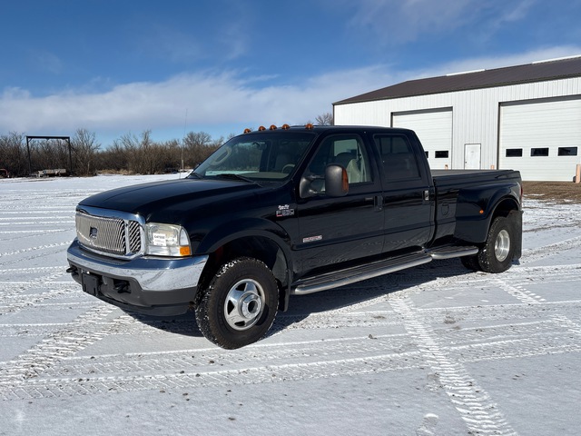 2004 Ford F-350 Lariat 4x4 Crew Cab Pickup