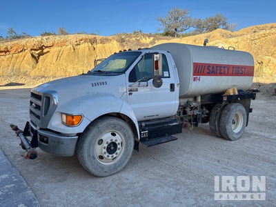 2014 Ford F-650 XL 2000 gal 4x2 Water Truck