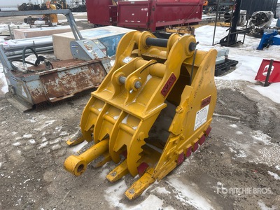 Teran BKT32042 42 in Digging Excavator Bucket - Fits Cat 320