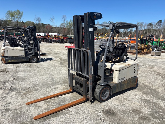 2019 Crown SC5245-40 4000 lb Electric Forklift 2019 Crown SC5245-40 4000 lb Electric Forklift