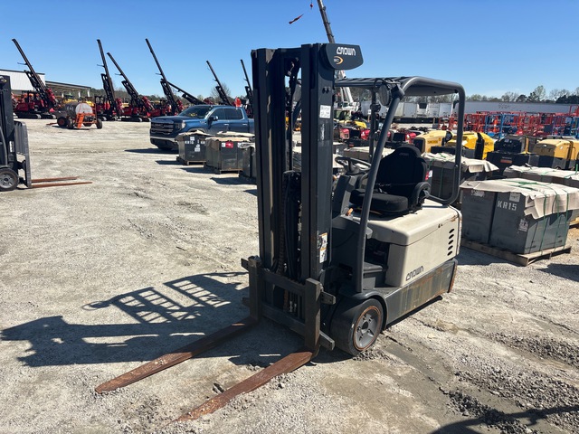 2019 Crown SC5245-40 Electric Forklift 2019 Crown SC5245-40 Electric Forklift