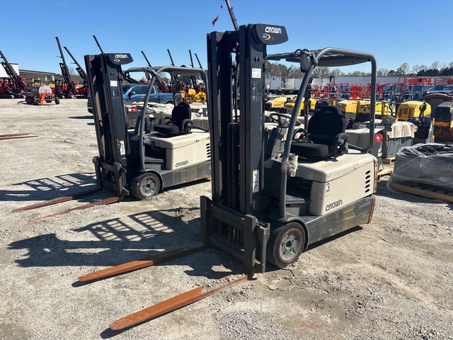 2019 Crown SC5245-40 4000 lb Electric Forklift 2019 Crown SC5245-40 4000 lb Electric Forklift