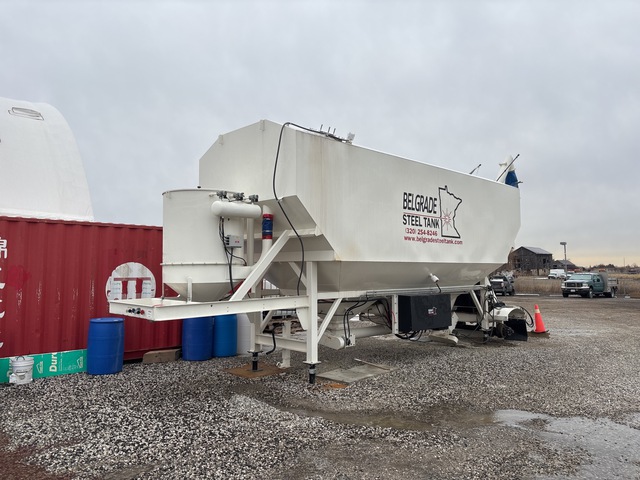 Belgrade 375 Barrel Low Profile Portable Cement Silo