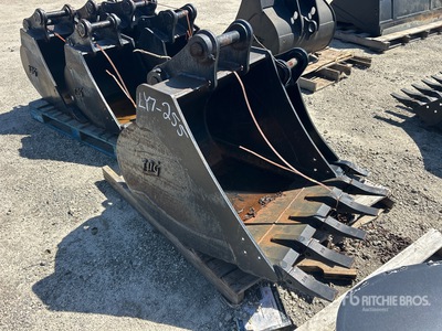 SV100 30" Trenching Bucket with D-Ring - TAG 12" VIO45/55 Bucket