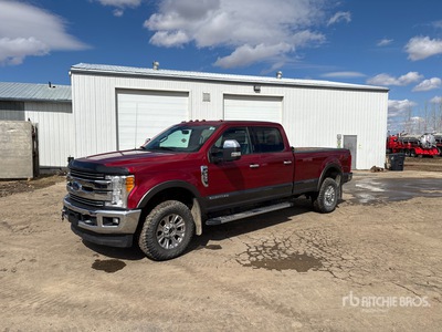 2017 Ford F-350 Lariat 4x4 Pickup