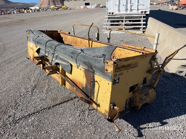 Seal Master 102 Spreader Box
