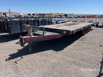 25 ft Tri/A Equipment Trailer