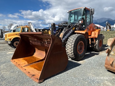 2019 Doosan DL220-5 Wheel Loader