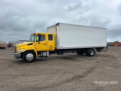 2025 Hino 238 4x2 Van Truck