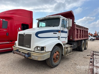 1998 International 9200 6x4 3-Achs Kipper-Lkw
